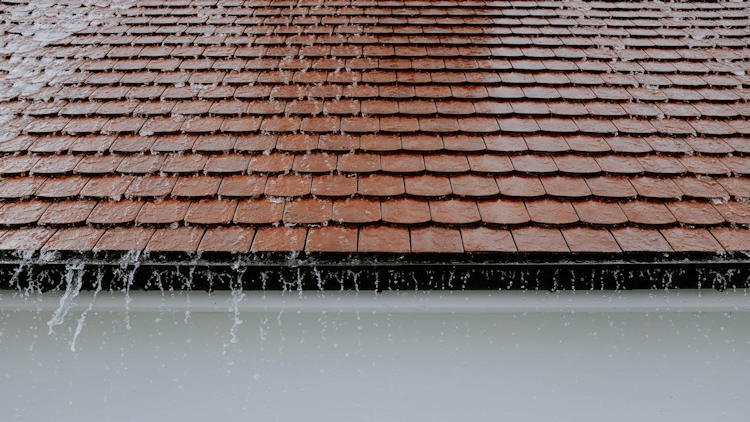 Essential Steps to Prepare Your Roof for Severe Weather