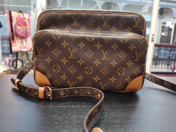Louis Vuitton Crossbody Bag:Whitney and Nadine’s Linen Saturday